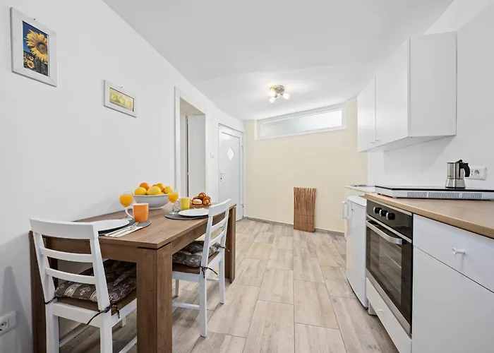 Valkane Apartament *